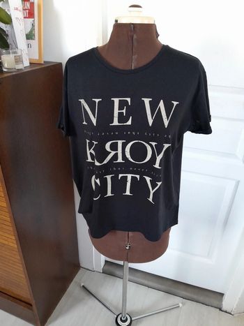 Tee shirt large firefly new york
