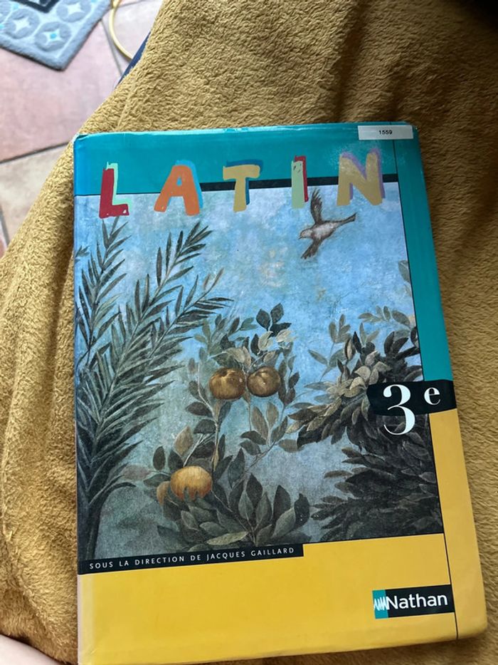 Livre latin 3 eme