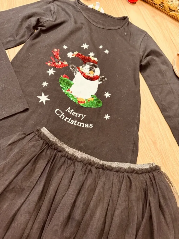 Taille 10 ans tenue 2 pièces fête Noël fille Monoprix Kloane noir * pingouin sequin * 🎄 - photo numéro 4