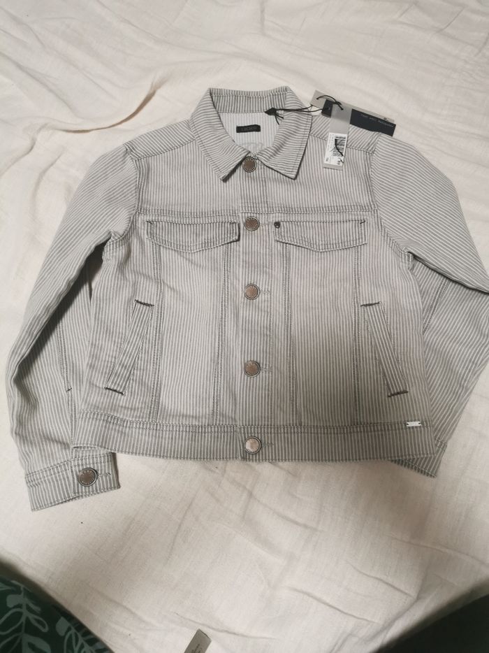 Veste en jean ikks neuve
