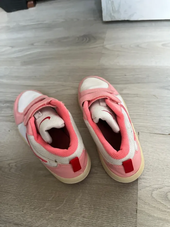 Nike taille 35 - photo numéro 4