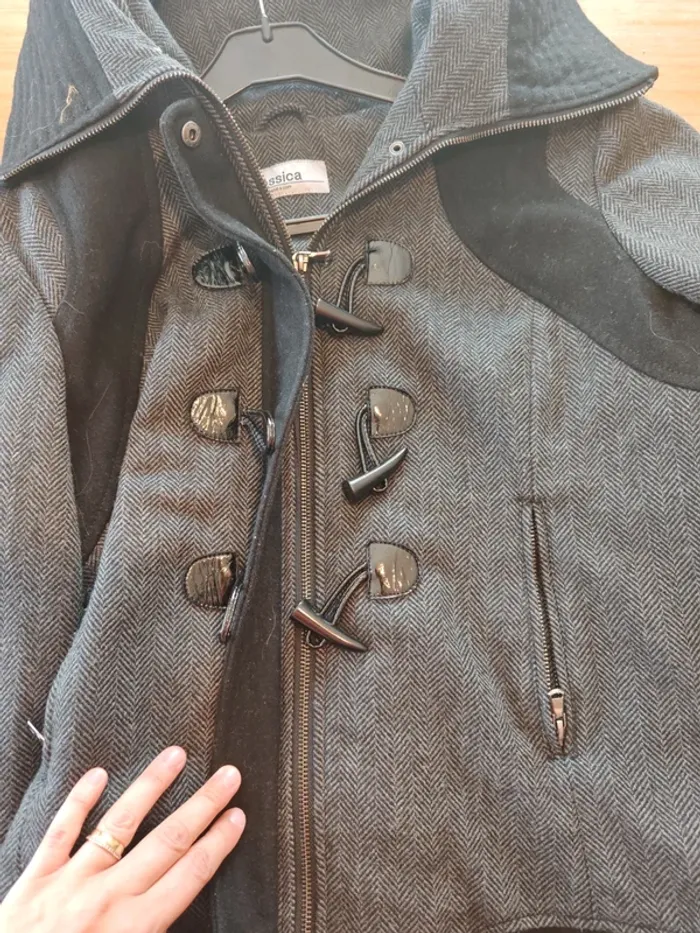 Veste grise à capuche femme taille 44 - photo numéro 5