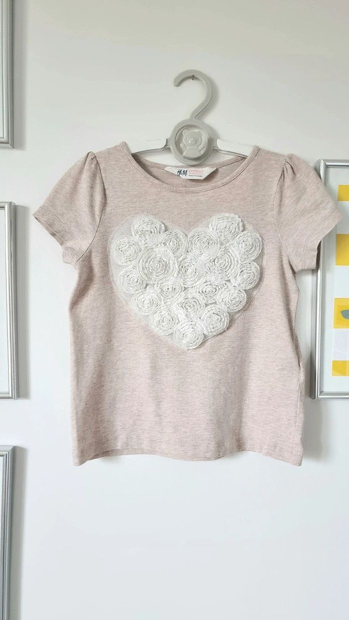 T-shirt coeur H&M taille 2-4ans 98/104 comme neuf