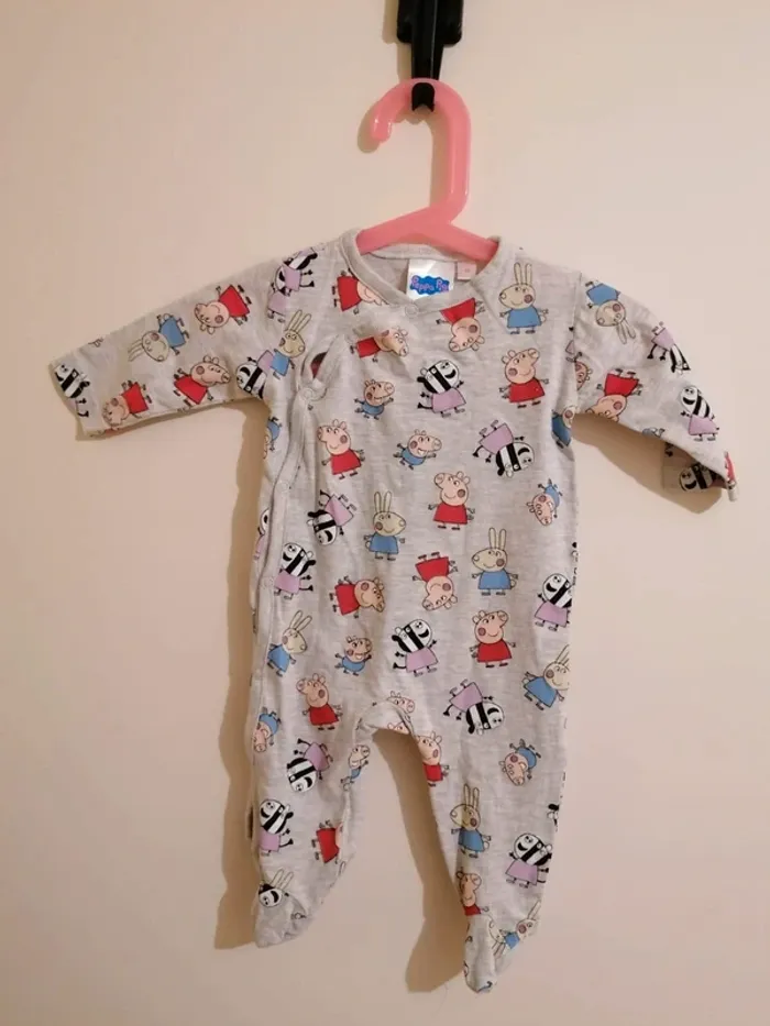 Lot pyjama 3 mois peppa pig zeemann et tex - photo numéro 6