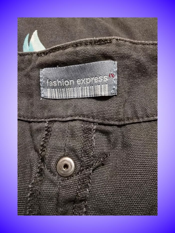 Jupe Courte Droite Fashion Express – 100% Coton – Poches Plaquées – Gris – Taille 46 XXXL – Très Bon État 
​ - photo numéro 3
