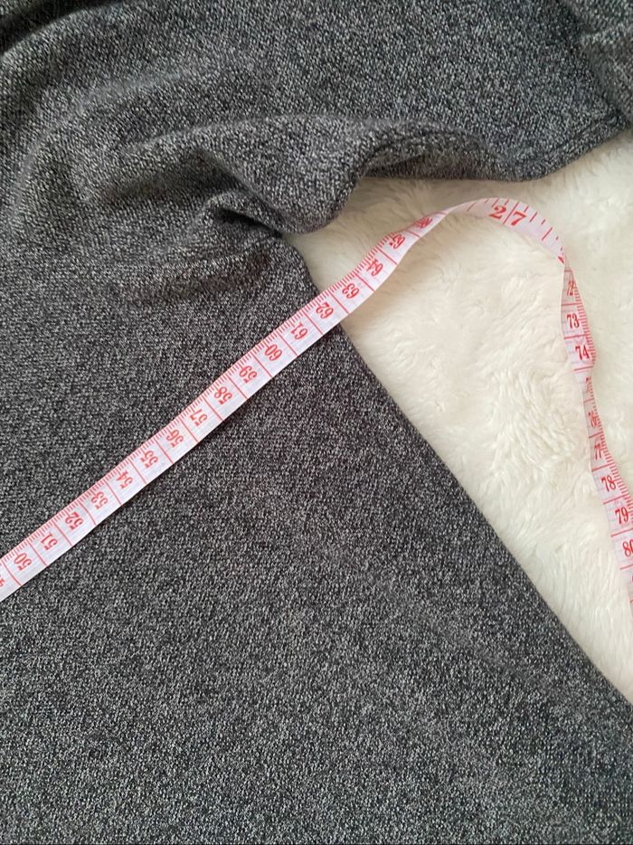 Polo manches longues Lacoste XXL très bon état - photo numéro 3