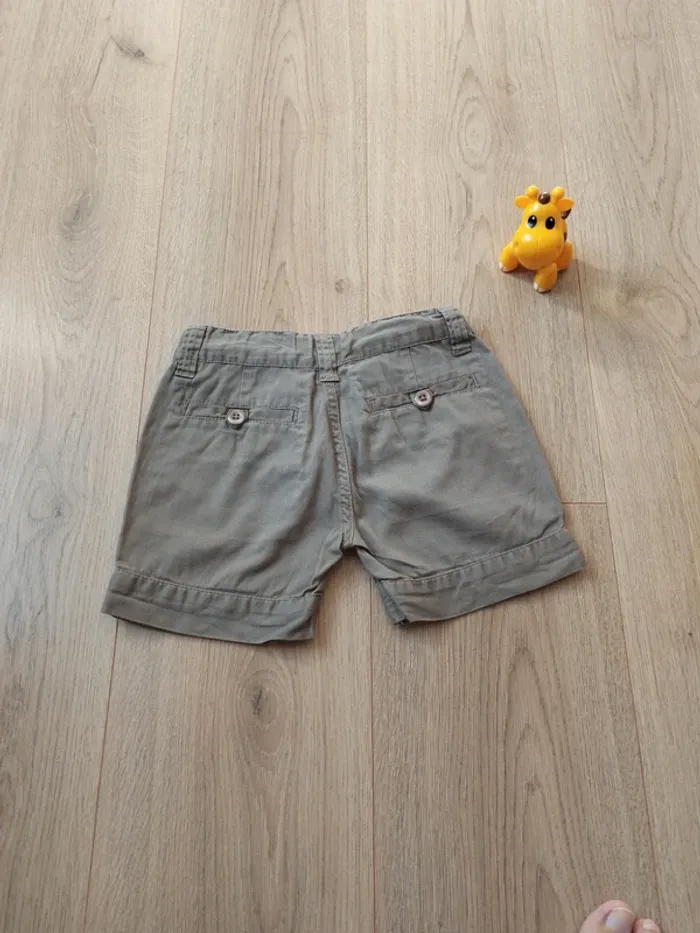 Short fille 4 ans - photo numéro 3