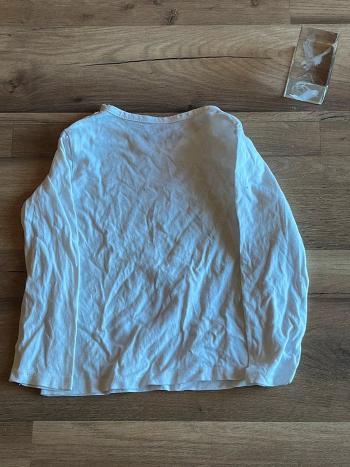 Je vend un haut manche longue fille 3 ans très bon état - photo numéro 3