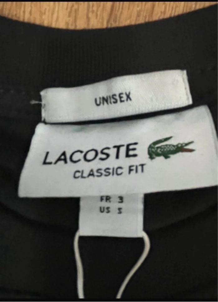 Tee shirt Lacoste neuf - photo numéro 4