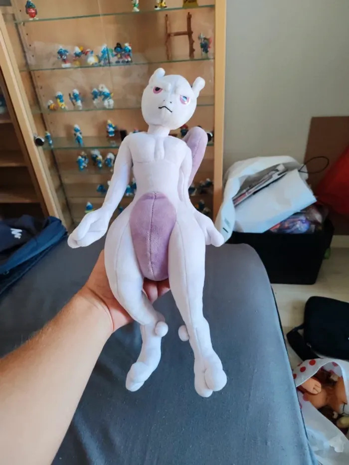 Peluche mewtwo pokemon