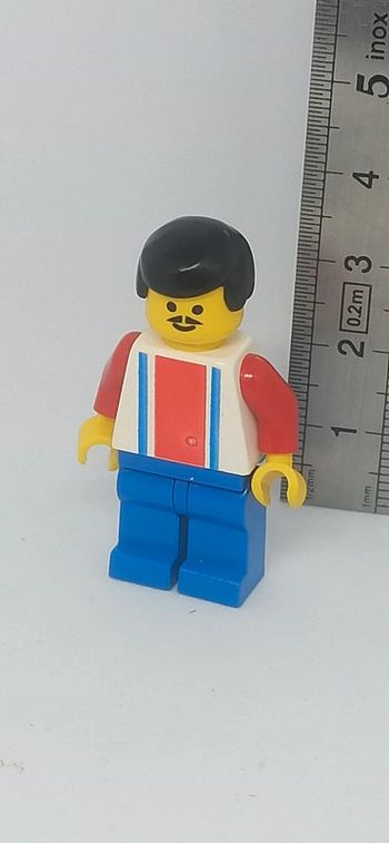 Homme joueur de football lego