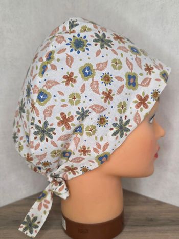 Calot, chapeau, bonnet, charlotte de bloc opératoire