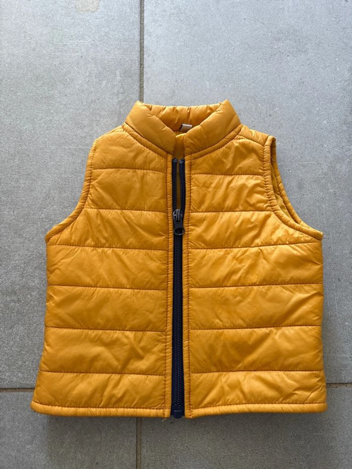 Doudoune jaune sans manche