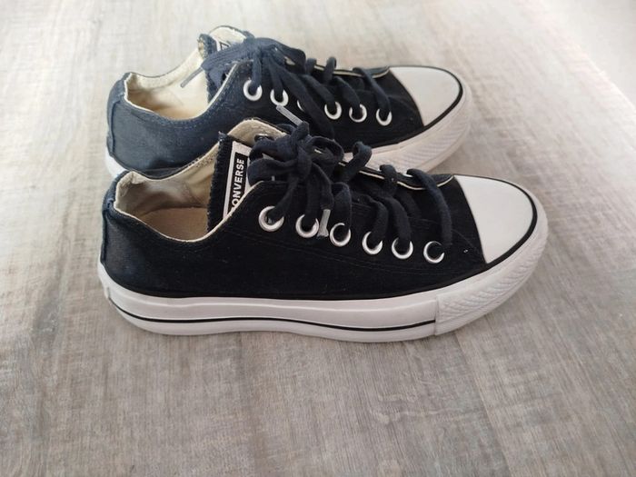 Converse noires plateforme pointure 35