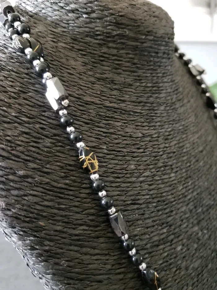 Collier ou bracelet aimente neuf - photo numéro 2