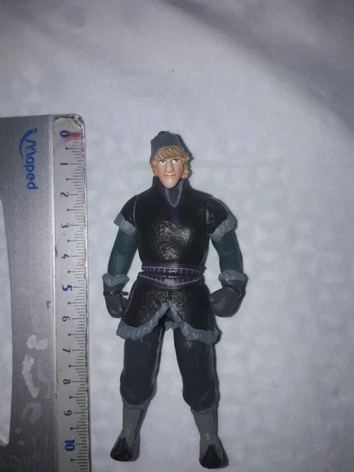 la reine des neiges de Disney figurine