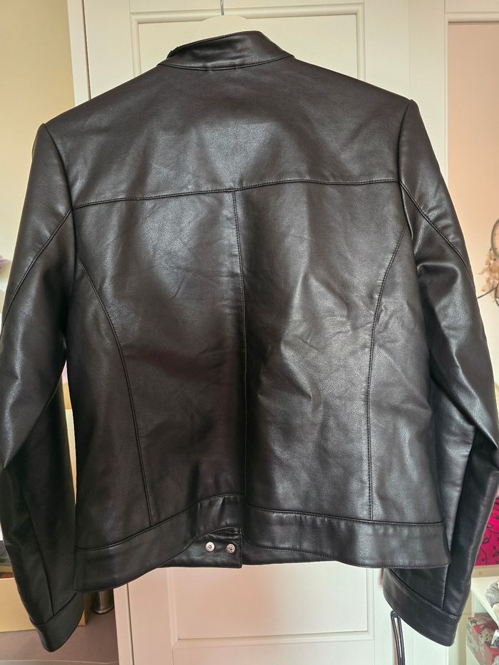 Veste simili cuir jennyfer Taille M - photo numéro 2