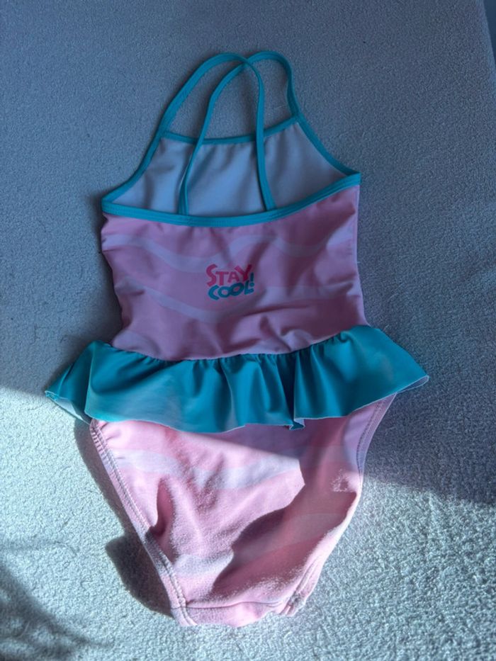 Maillot de bain une pièce baby shark - photo numéro 2