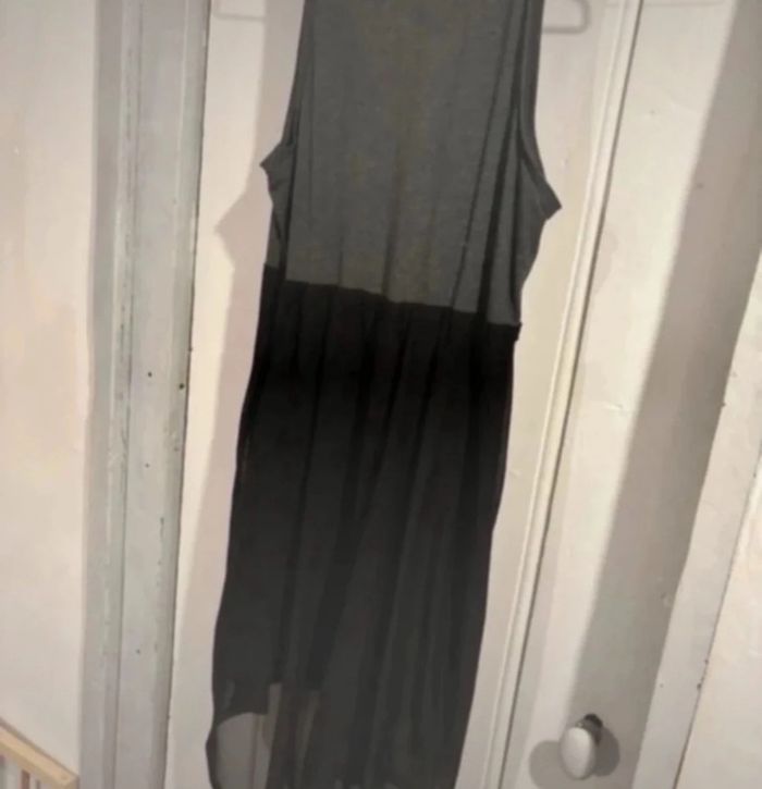 Robe femme noir et grise taille 40 - photo numéro 4