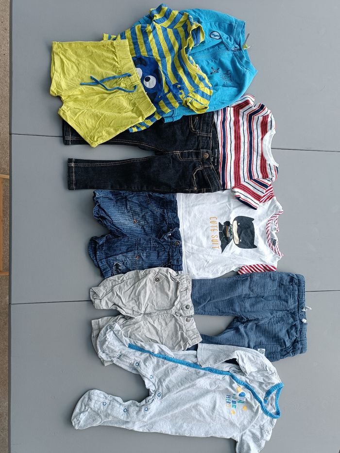 Lot de vêtements