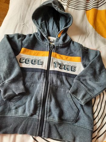 Gilet à capuche Vertbaudet 4A