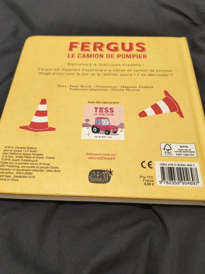 Livre "Fergus le camion de pompier" - photo numéro 2