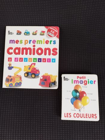 livres cartonnés couleurs et camions