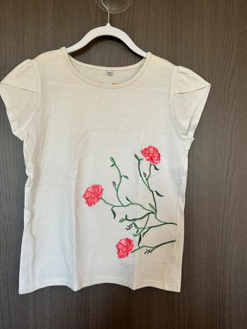 Tee shirt