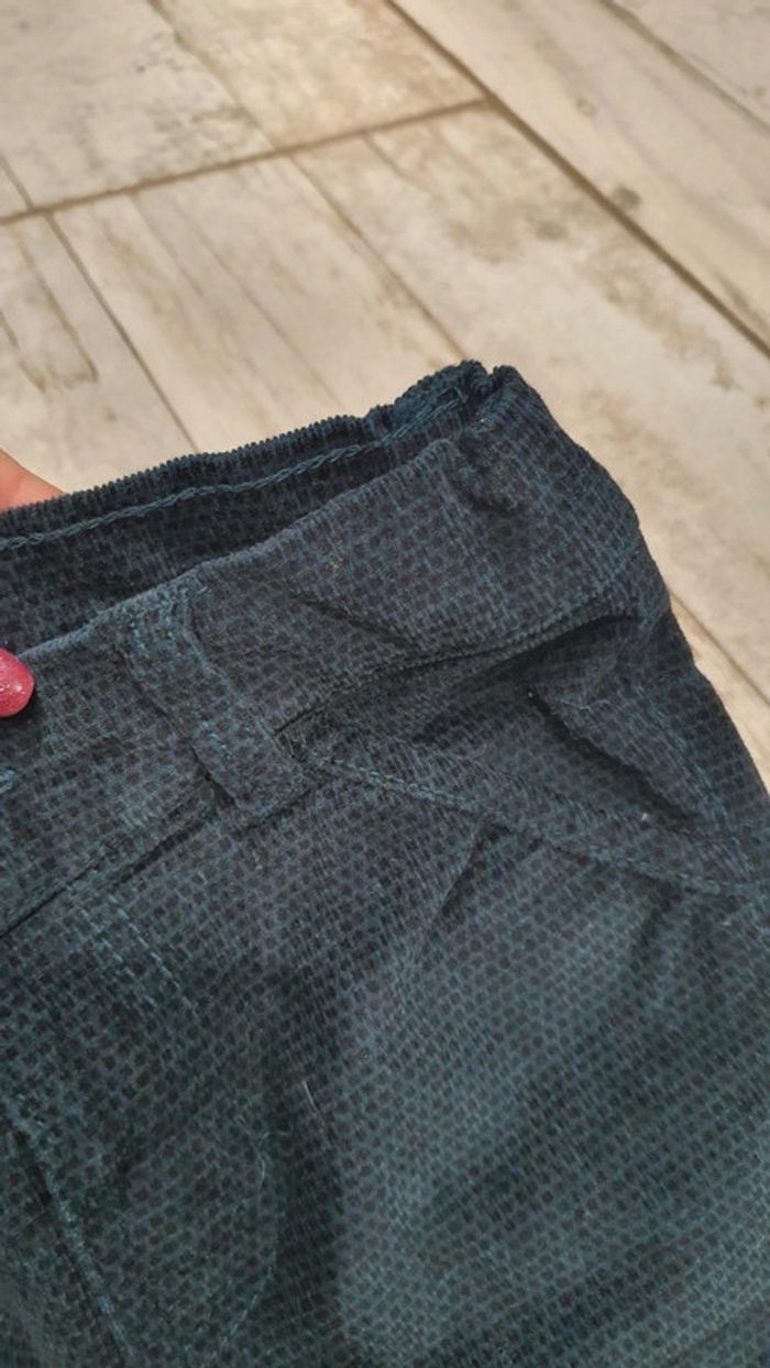 Pantalon 3 ans en très bon état - photo numéro 2