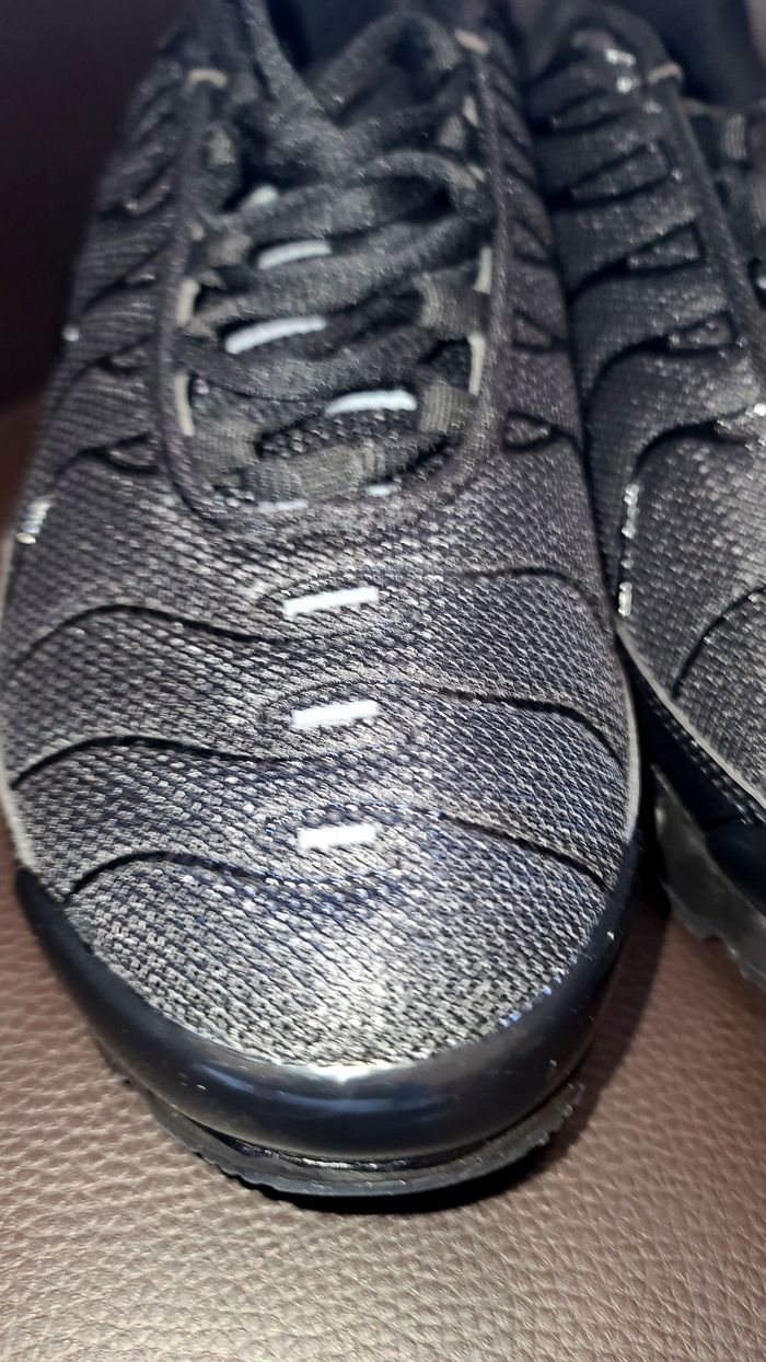 TN FULL BLACK NEUVE - photo numéro 3