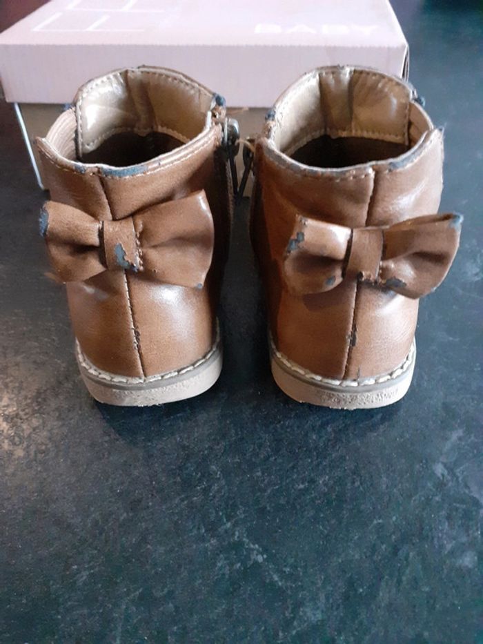 Bottines fille marron pointure 23 - photo numéro 6