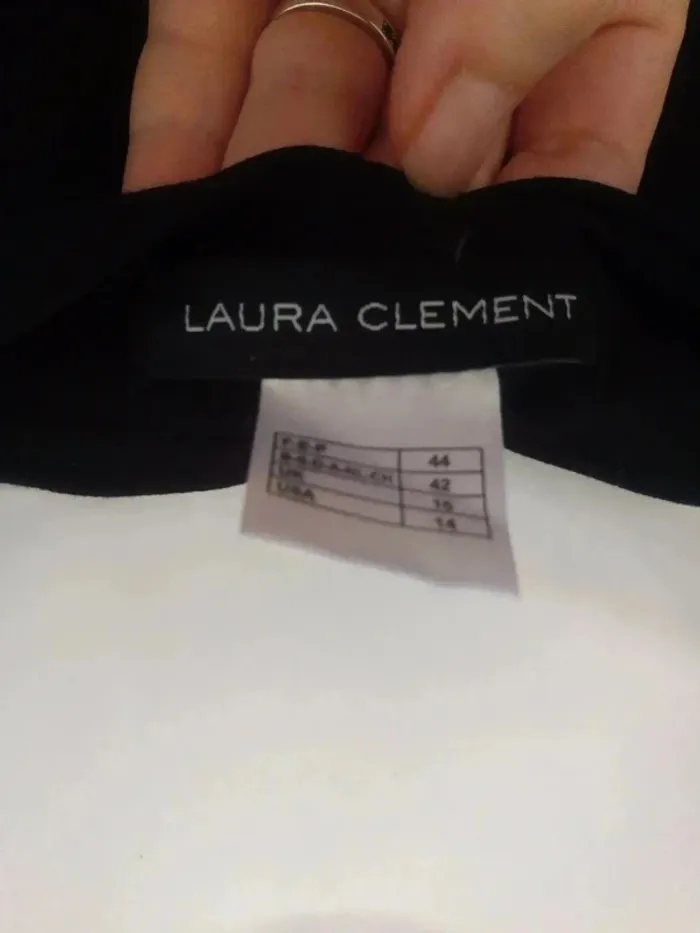 Robe noire Laura Clement 44 - photo numéro 5