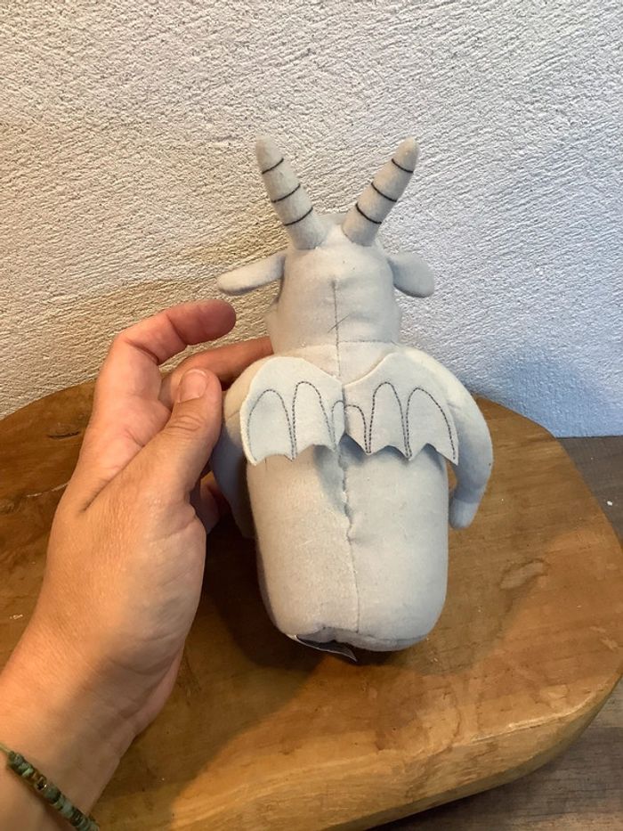 Peluche gargouille Disney Le bossu de notre dame - photo numéro 2