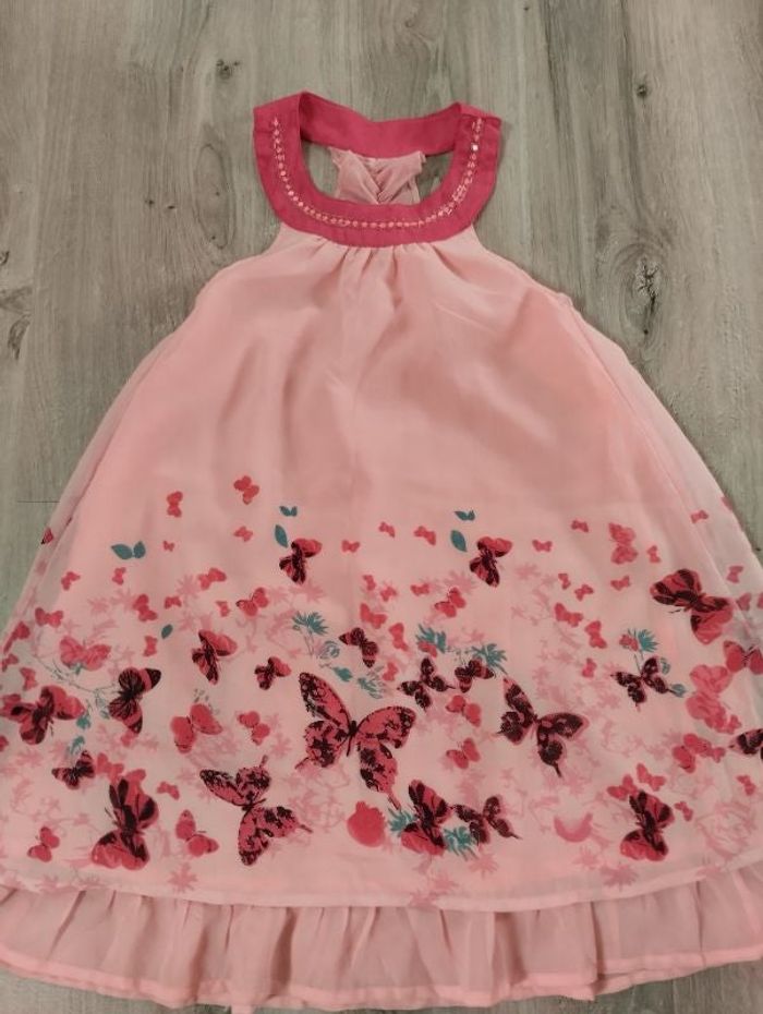 Robe papillon 🦋 - photo numéro 2
