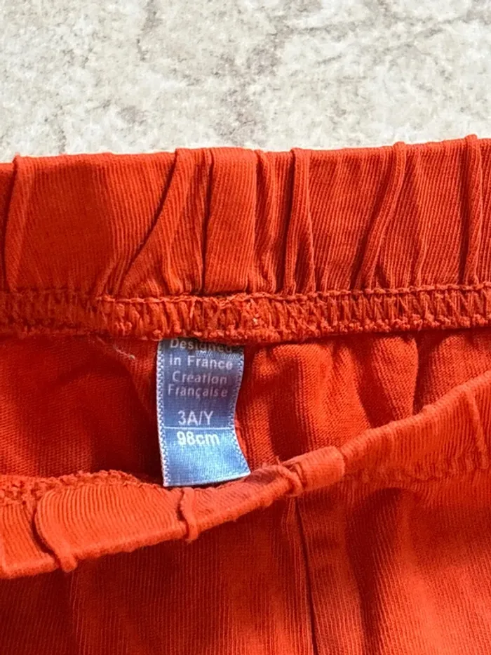 Petit short orange - photo numéro 2
