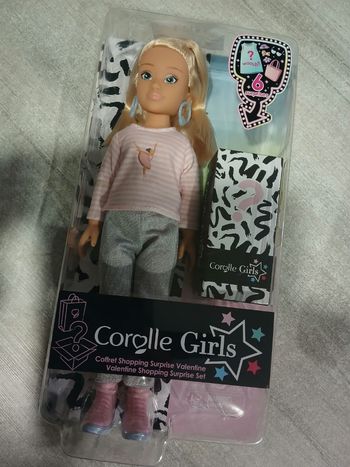 Poupée corolle Valentine shopping