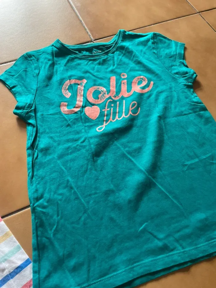 Lot t shirts fille 10 ans - photo numéro 5