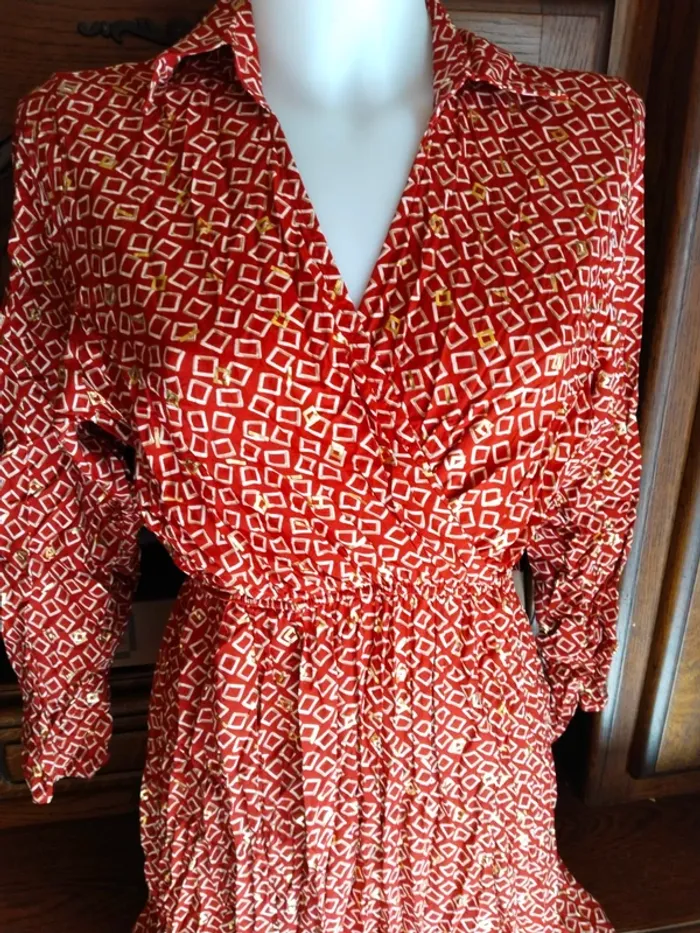 Magnifique robe longue avec dorures femme taille L/XL 40 42 - photo numéro 2