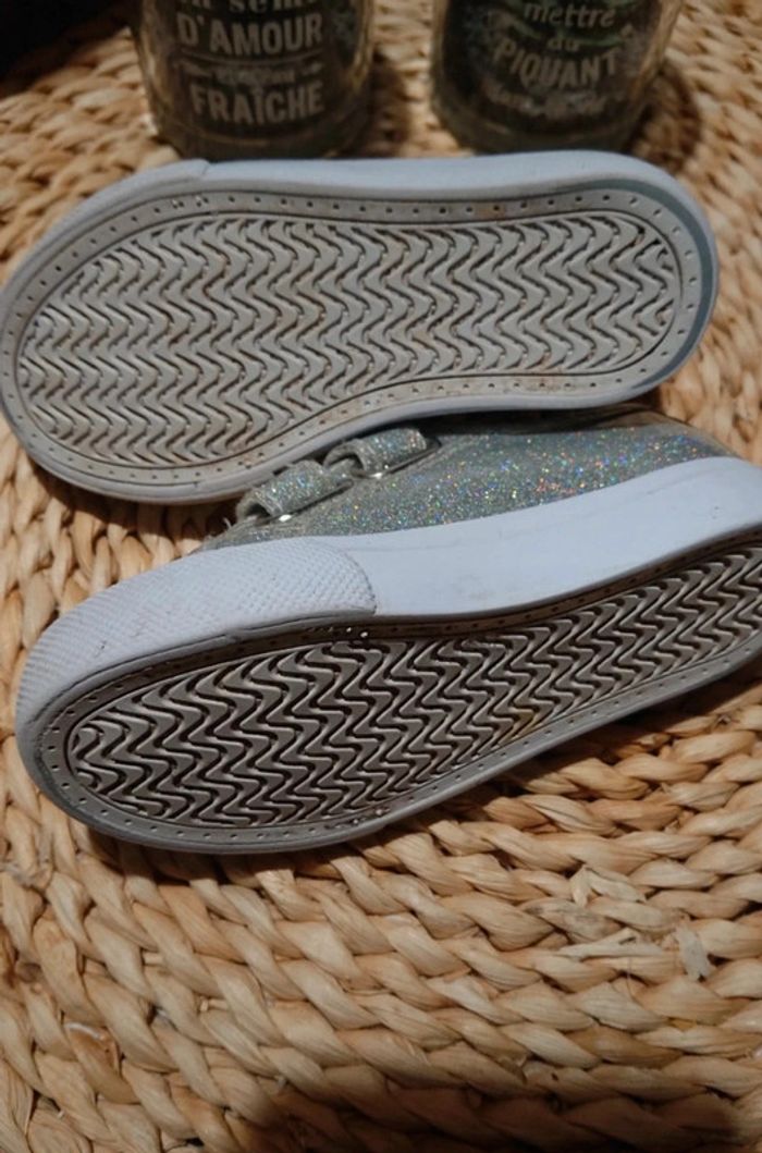 Chaussures à scratch argenté - photo numéro 3