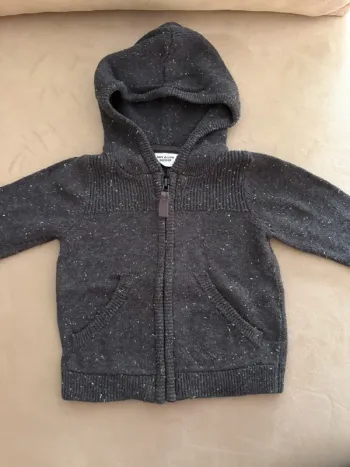 Gilet à capuche