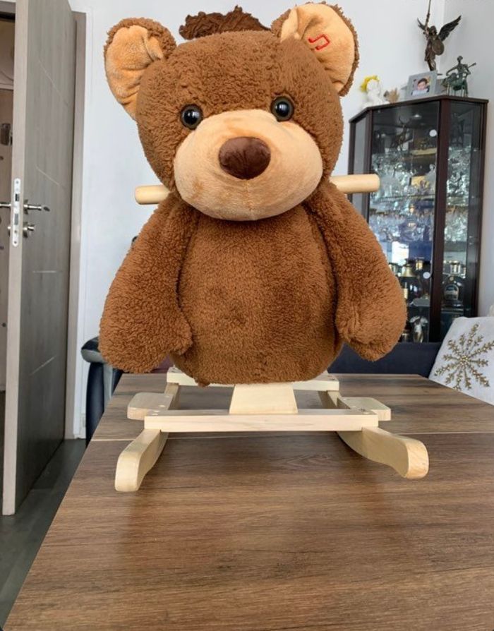 L’ours en peluche a basculé - photo numéro 5