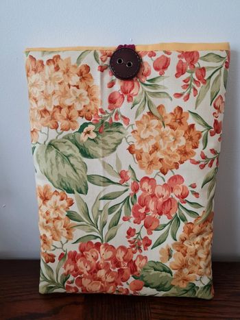 Pochette pour livre ou tablette grand format