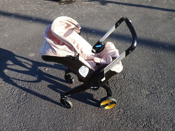 Poussette doona et base isofix - photo numéro 4