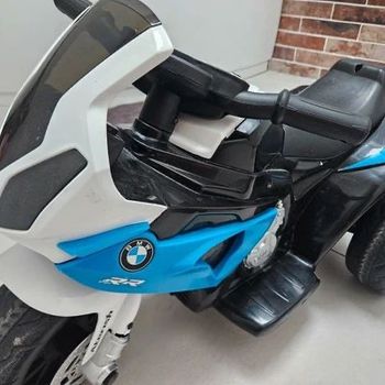 Moto électrique enfant BMW s1000r 