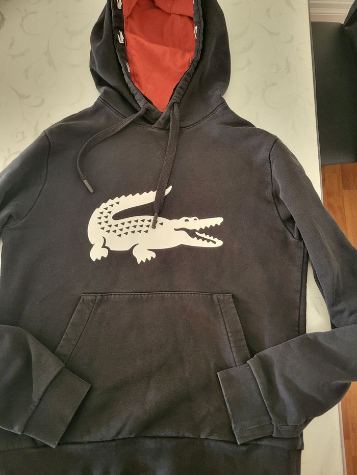 Lacoste - photo numéro 2