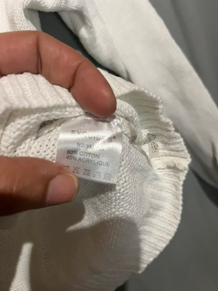 Pull blanc - photo numéro 3