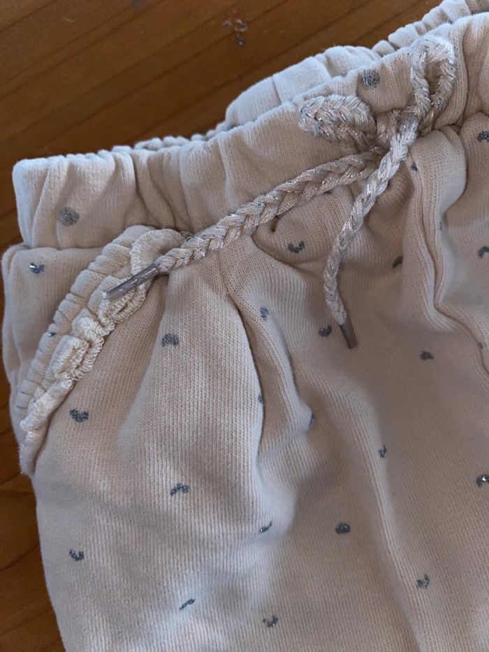 Jogging chaud - photo numéro 3