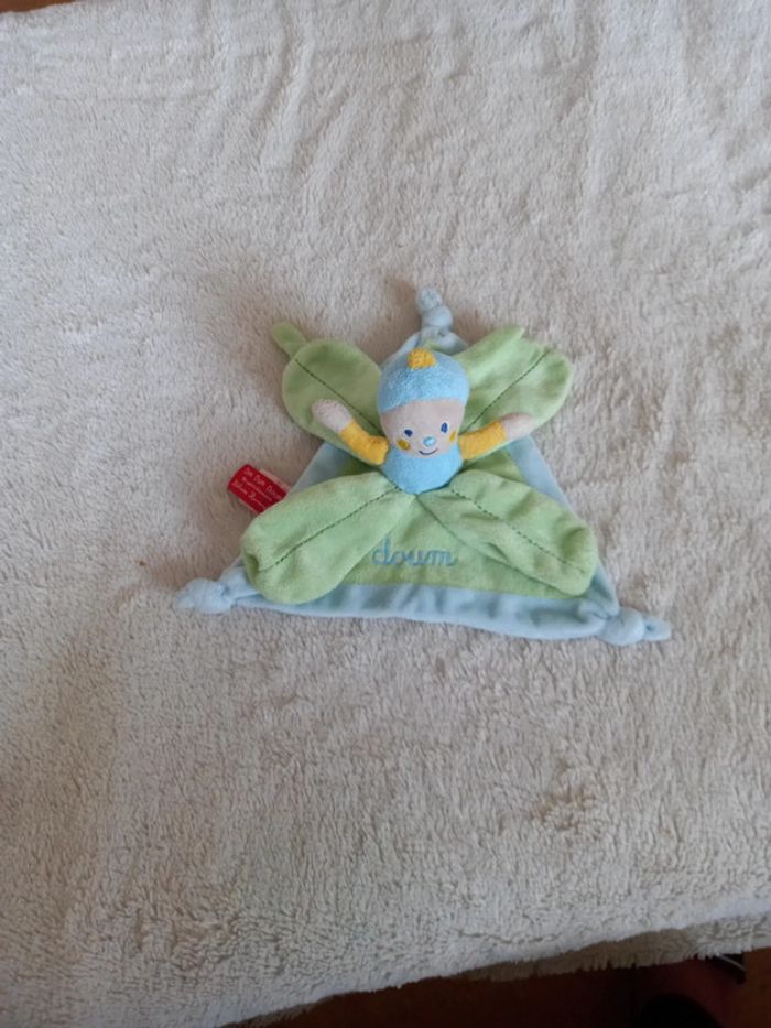 Doudou poupée fleur Kathetine Roumanoff