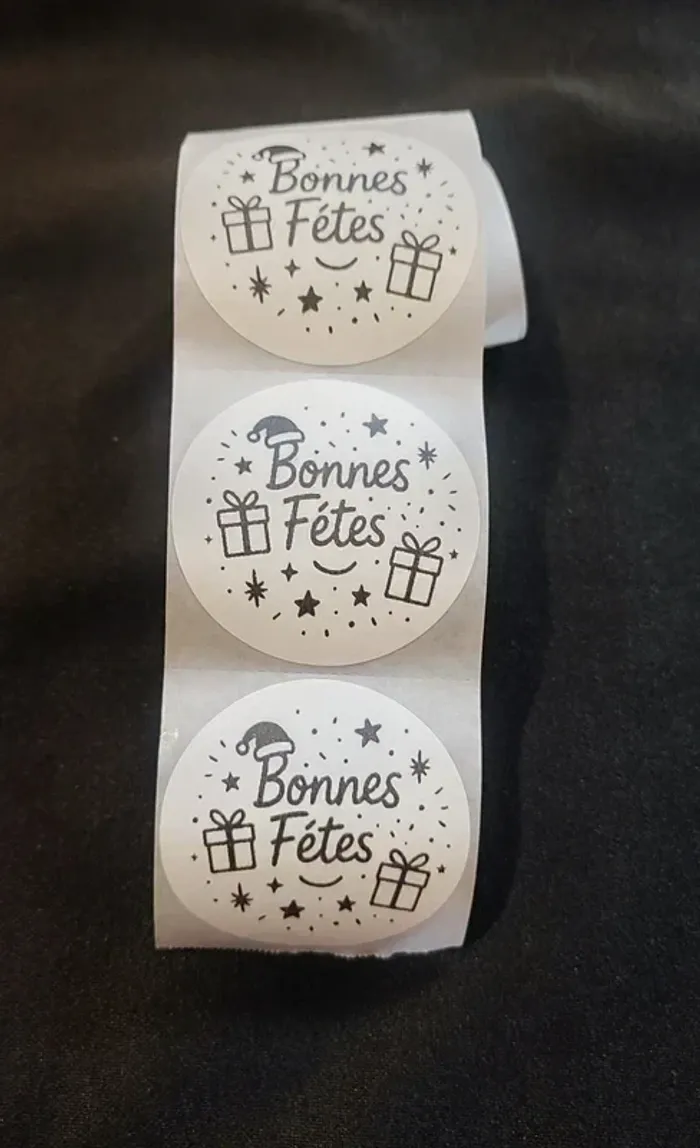 Lot de 20 autocollants “Bonnes Fêtes” stickers ronds cadeaux 50×50 mm - photo numéro 2