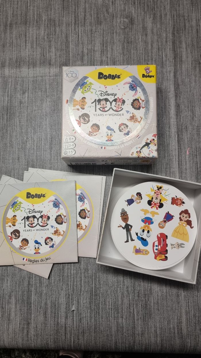 Jeu dobble 100 ans disney - photo numéro 2